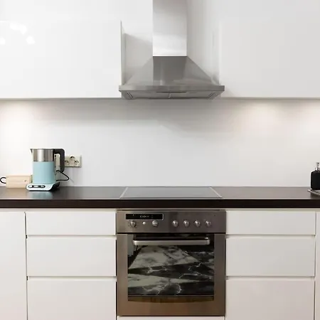 Modern & Cozy Place In The Very Heart Of Apartment *